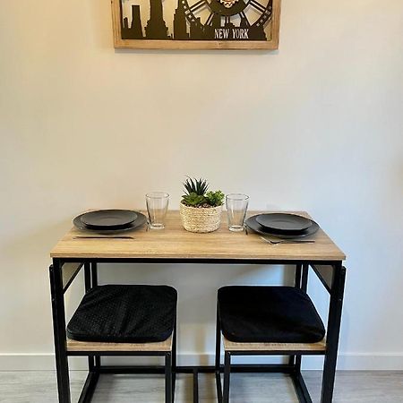 Faubourg Des Voyageurs N°4 Apartment Saran Bagian luar foto